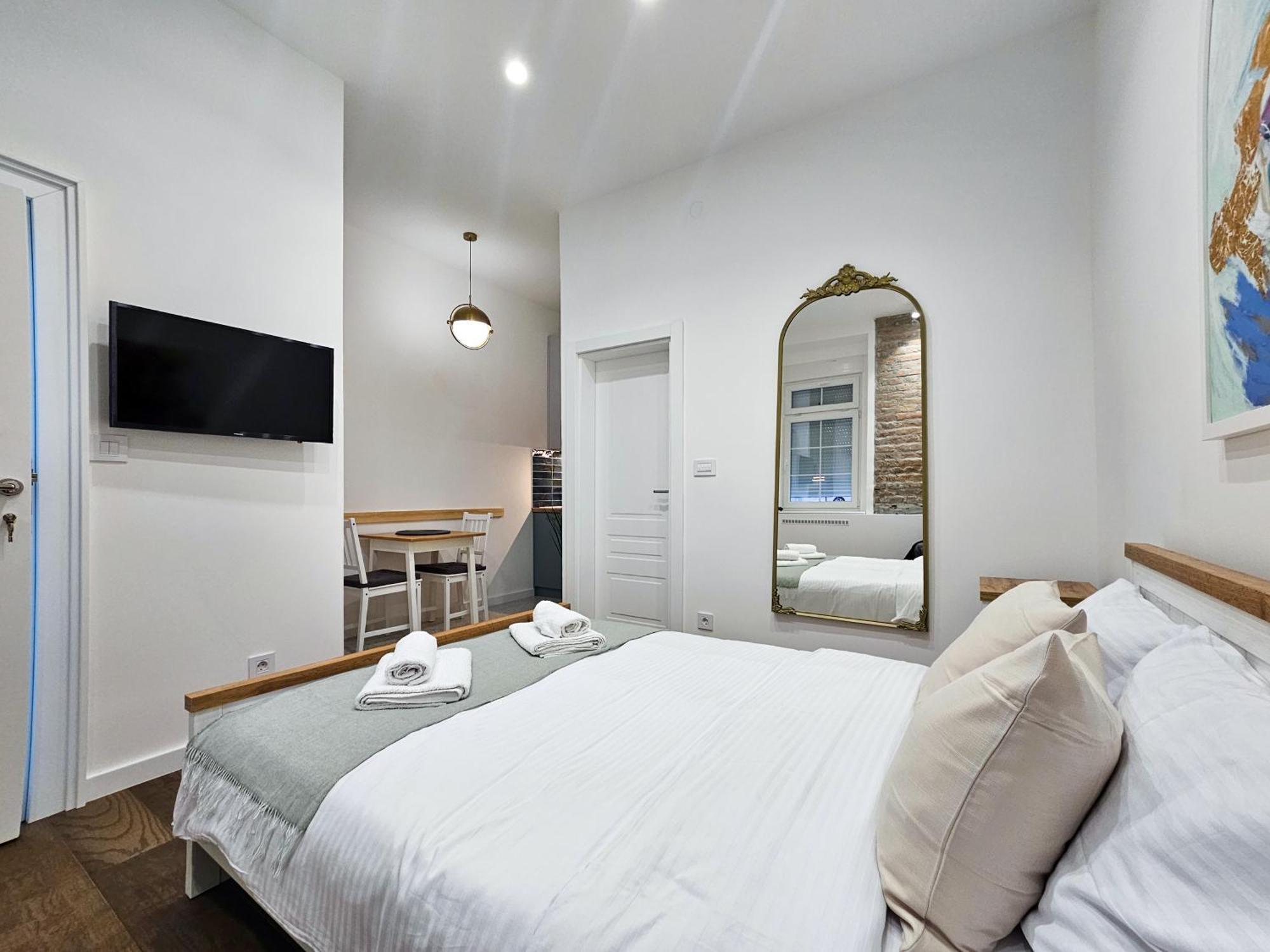 Easy Life Apartment Belgrade Exterior photo